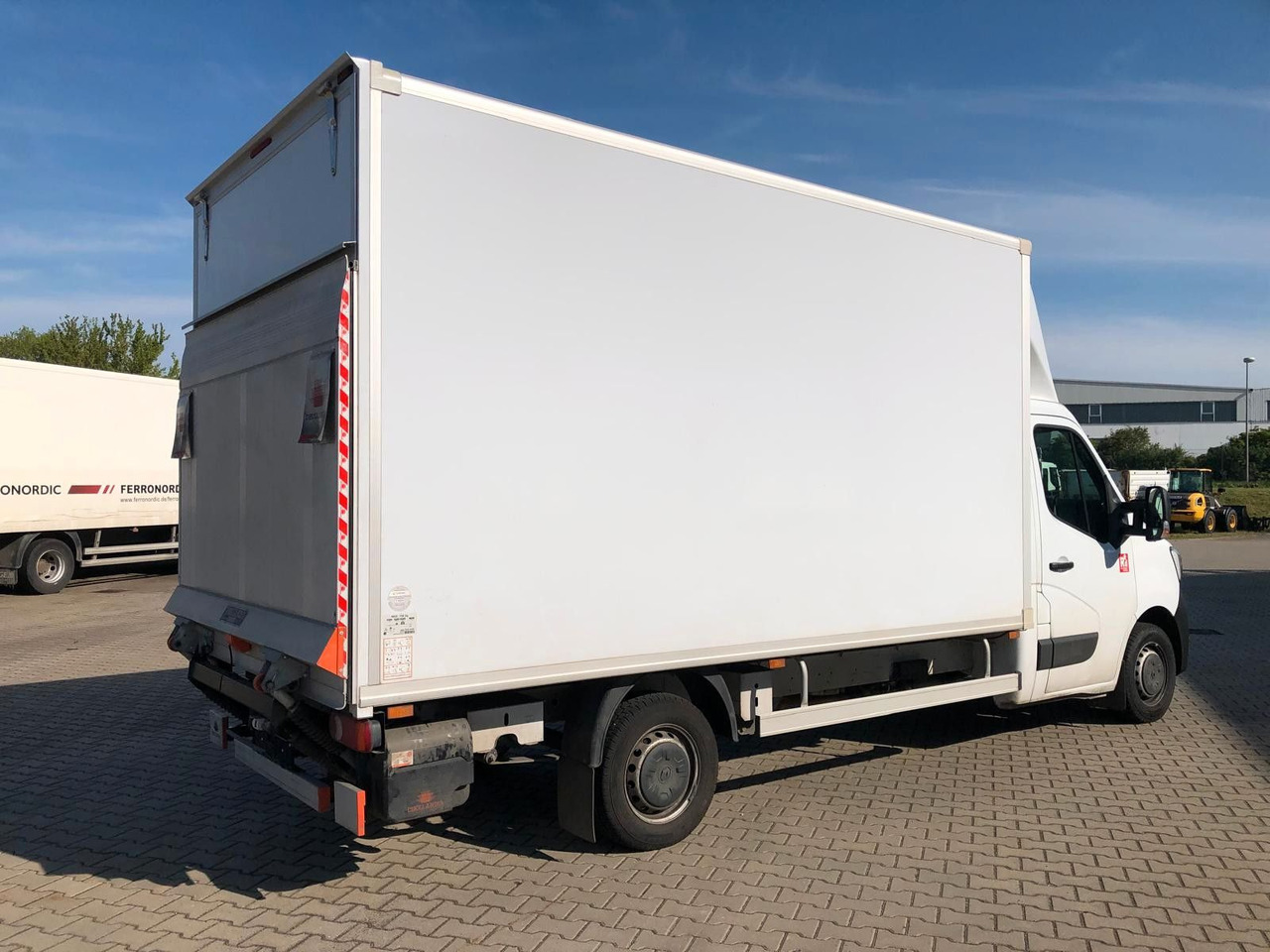 Renault MASTER RED 3.5T*LBW*Klima*4.2m*AUCH MIETE - Furgoneta caja cerrada: foto 1 Renault MASTER RED 3.5T*LBW*Klima*4.2m*AUCH MIETE - Furgoneta caja cerrada: foto 1