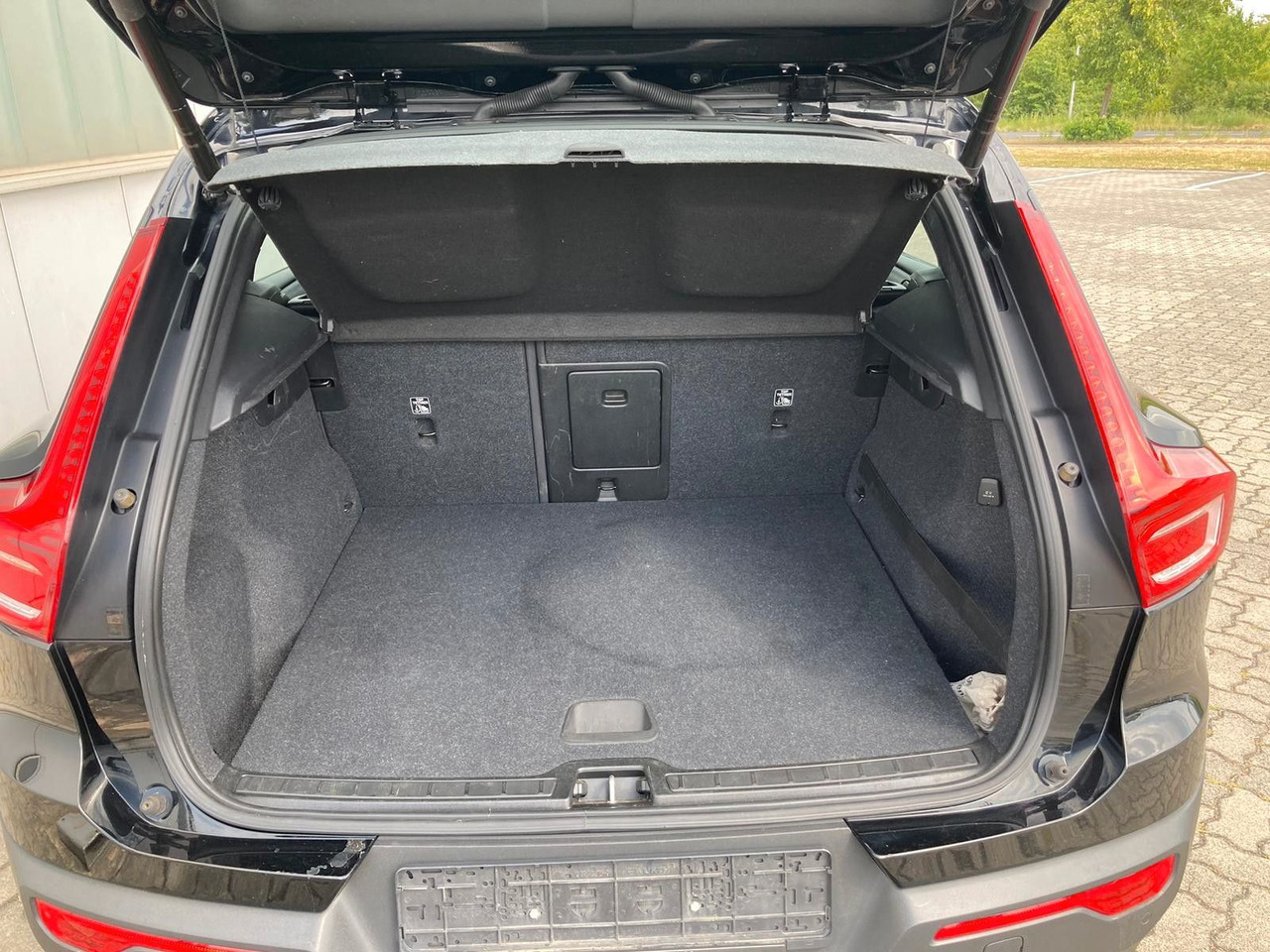 Volvo XC 40 D3 Momentum Pro AWD - SUV/ Todoterreno: foto 4 Volvo XC 40 D3 Momentum Pro AWD - SUV/ Todoterreno: foto 4