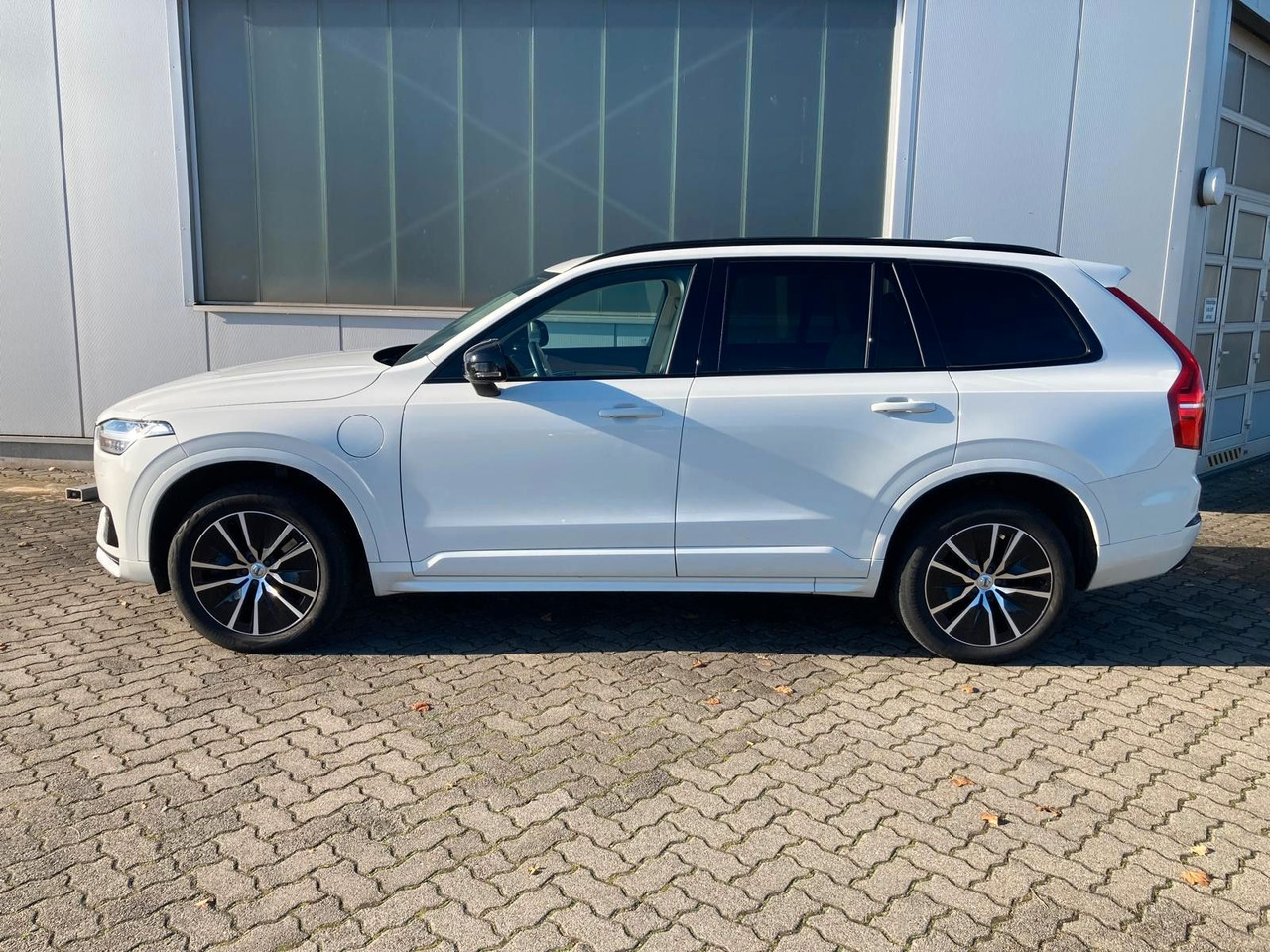 Volvo XC 90 T8 R-Des. Exp. Rech. Pl.-In Hybr. AWD 7-S. - SUV/ Todoterreno: foto 2 Volvo XC 90 T8 R-Des. Exp. Rech. Pl.-In Hybr. AWD 7-S. - SUV/ Todoterreno: foto 2