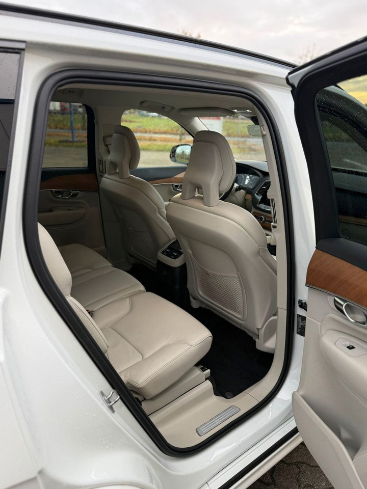 Volvo XC 90 T8 R-Des. Exp. Rech. Pl.-In Hybr. AWD 7-S. - SUV/ Todoterreno: foto 5 Volvo XC 90 T8 R-Des. Exp. Rech. Pl.-In Hybr. AWD 7-S. - SUV/ Todoterreno: foto 5