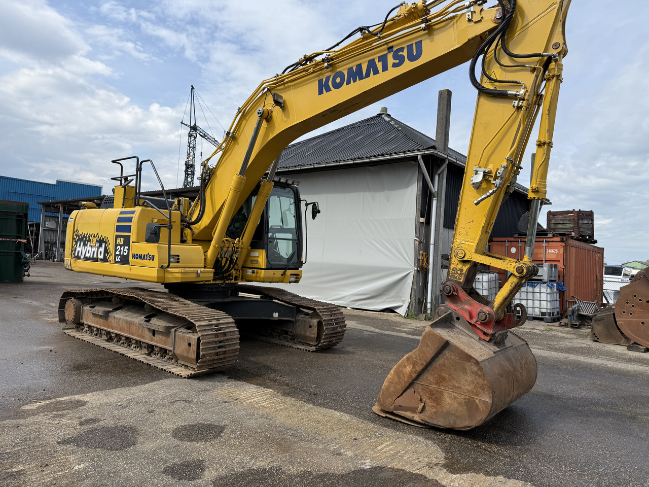 KOMATSU HB215LC2 - Excavadora de cadenas: foto 2 KOMATSU HB215LC2 - Excavadora de cadenas: foto 2