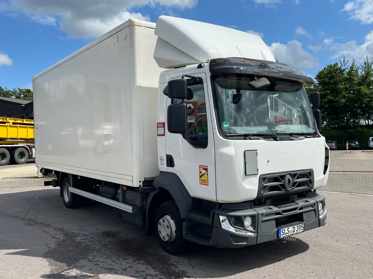 Renault D7.5 210 Kofferaufbau mit LBW - Furgoneta caja cerrada: foto 3 Renault D7.5 210 Kofferaufbau mit LBW - Furgoneta caja cerrada: foto 3