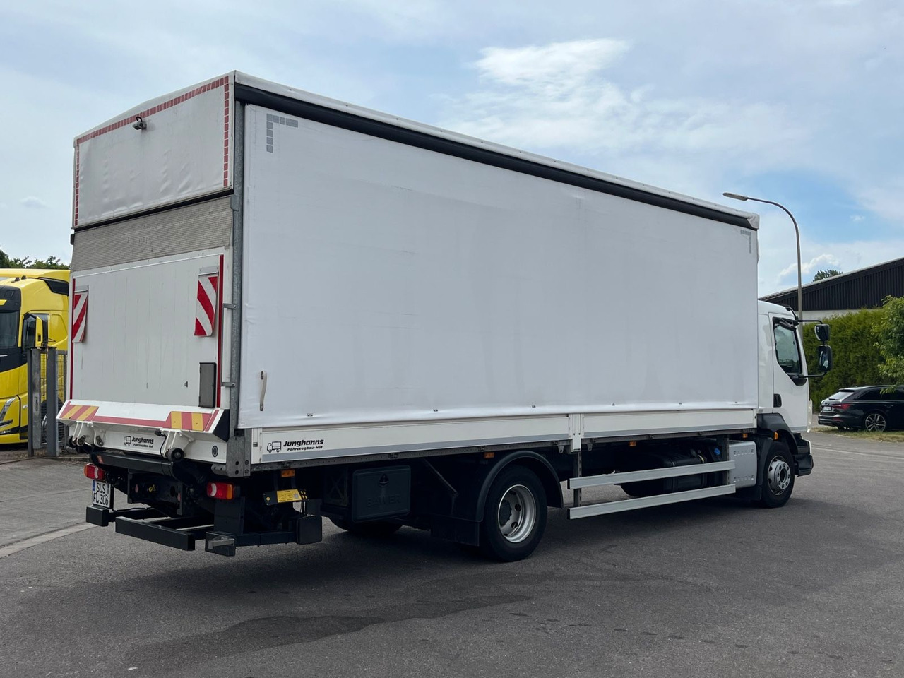 Volvo FL 14.245 Junghanns Schiebeplane LBW - Camión lona: foto 5 Volvo FL 14.245 Junghanns Schiebeplane LBW - Camión lona: foto 5