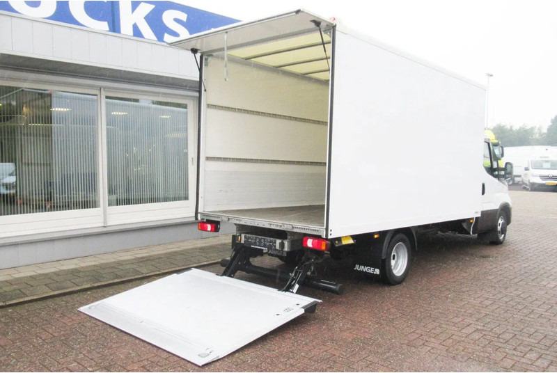Iveco Daily 35C16 Bak+Klep Palfinger - Furgoneta caja cerrada: foto 3 Iveco Daily 35C16 Bak+Klep Palfinger - Furgoneta caja cerrada: foto 3