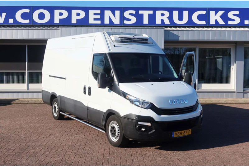Iveco Daily 35S12 Koel/vries + Stekker 220 volt L2/h2 thermoking - Furgoneta frigorifica: foto 2 Iveco Daily 35S12 Koel/vries + Stekker 220 volt L2/h2 thermoking - Furgoneta frigorifica: foto 2