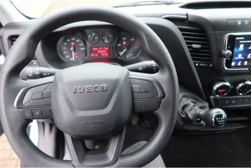 Iveco Daily 35S14 Bak + Klep - Furgoneta caja cerrada: foto 5 Iveco Daily 35S14 Bak + Klep - Furgoneta caja cerrada: foto 5