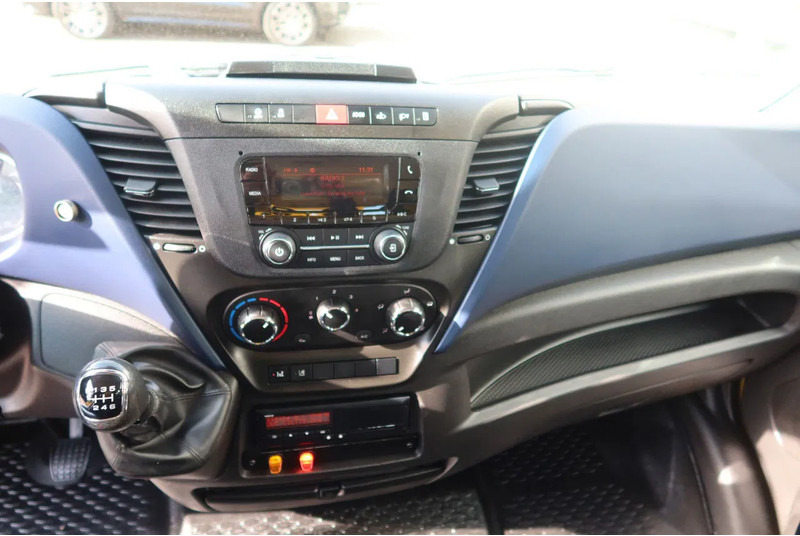 Iveco Daily 50C16 Recovery truck, bergingswagen, Afsleepwagen - Grua de remolque autos: foto 5 Iveco Daily 50C16 Recovery truck, bergingswagen, Afsleepwagen - Grua de remolque autos: foto 5