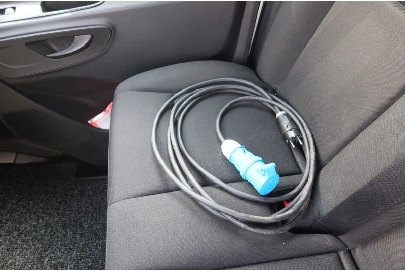 Mercedes-Benz 317 CDI 317 CDI L3/H2 Koel/Vries Automaat - Furgoneta frigorifica: foto 5 Mercedes-Benz 317 CDI 317 CDI L3/H2 Koel/Vries Automaat - Furgoneta frigorifica: foto 5