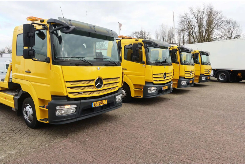 Mercedes-Benz Atego 1221 L Takel wagen 6 Persoons euro 6 - Grua de remolque autos: foto 2 Mercedes-Benz Atego 1221 L Takel wagen 6 Persoons euro 6 - Grua de remolque autos: foto 2