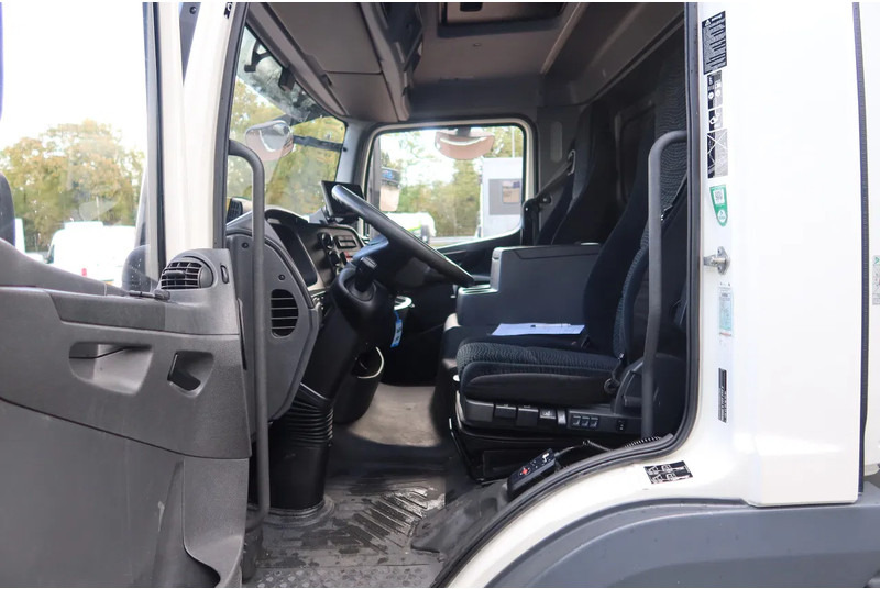 Camión caja cerrada Mercedes-Benz Atego 1223 L Bak + Klep Bar 3000 KG: foto 5 Camión caja cerrada Mercedes-Benz Atego 1223 L Bak + Klep Bar 3000 KG: foto 5