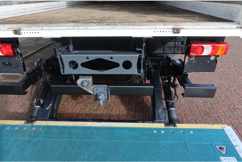 Camión caja cerrada Mercedes-Benz Atego 1223 L Bak + Klep Bar 3000 KG: foto 12 Camión caja cerrada Mercedes-Benz Atego 1223 L Bak + Klep Bar 3000 KG: foto 12