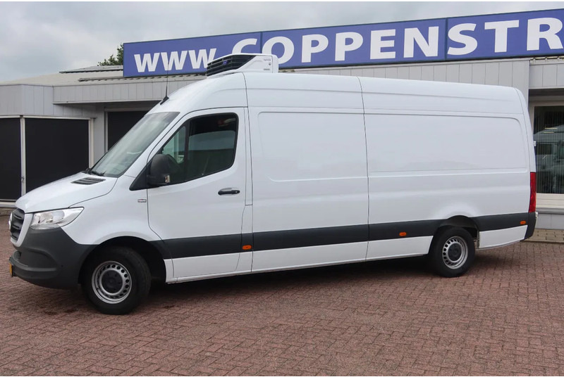 Mercedes-Benz Sprinter 317 Carrier Xarios 350 Koel/Vries/Verwarmen met Nachtaansluiting 220 Volt - Furgoneta frigorifica: foto 3 Mercedes-Benz Sprinter 317 Carrier Xarios 350 Koel/Vries/Verwarmen met Nachtaansluiting 220 Volt - Furgoneta frigorifica: foto 3