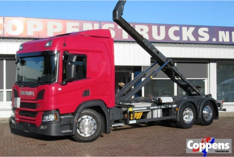 Scania P450 6x2 Euro 6 - Camión multibasculante: foto 1 Scania P450 6x2 Euro 6 - Camión multibasculante: foto 1