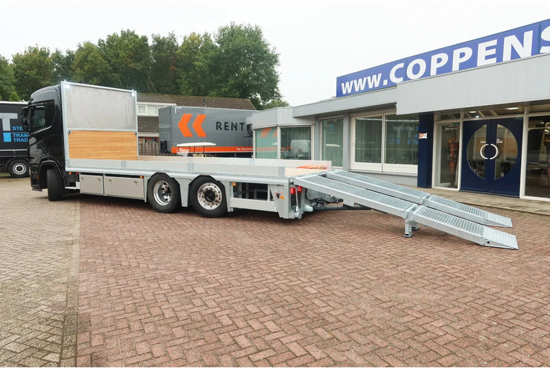 Scania R 500 6x2 Blackline Machine transporter - Camión portavehículos: foto 3 Scania R 500 6x2 Blackline Machine transporter - Camión portavehículos: foto 3
