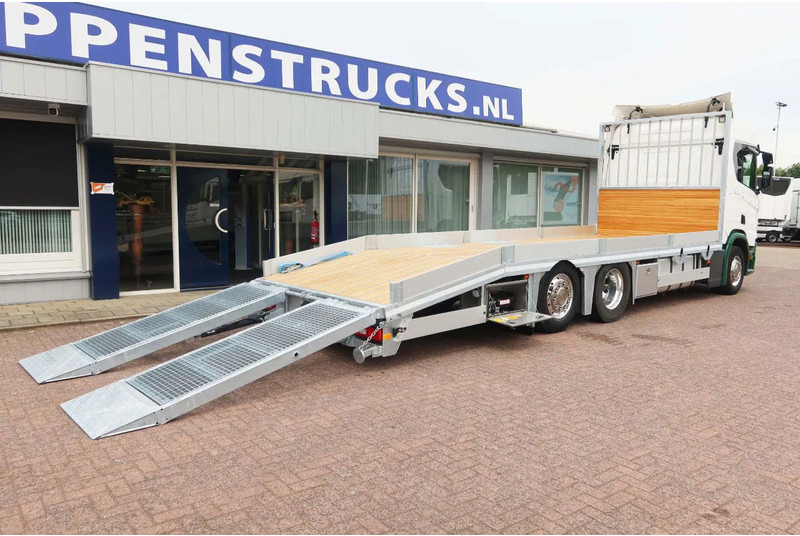 Scania R500 NGS Machinetransport 6x2 Hydralische oprijplaten. Binnenkort leverbaar. - Camión portavehículos: foto 3 Scania R500 NGS Machinetransport 6x2 Hydralische oprijplaten. Binnenkort leverbaar. - Camión portavehículos: foto 3