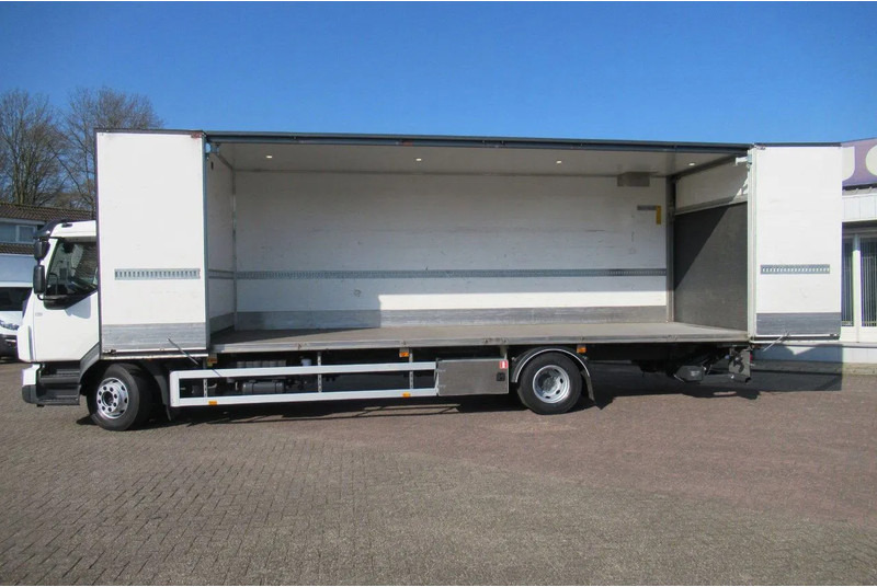Volvo FL 250 Bakwagen + 6 deuren + Laadklep 2000 kg - Camión caja cerrada: foto 3 Volvo FL 250 Bakwagen + 6 deuren + Laadklep 2000 kg - Camión caja cerrada: foto 3