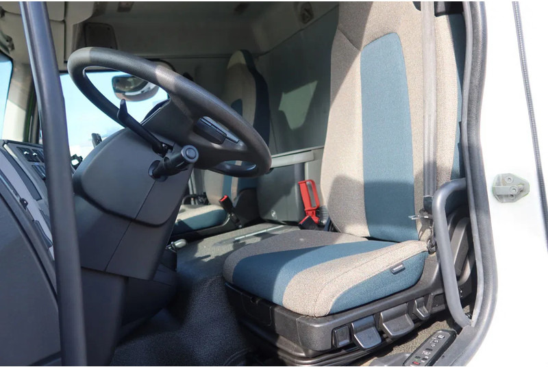 Volvo FL 250 FL 250 Bakwagen + Klep 2.000 kg Euro 6 - Camión caja cerrada: foto 5 Volvo FL 250 FL 250 Bakwagen + Klep 2.000 kg Euro 6 - Camión caja cerrada: foto 5