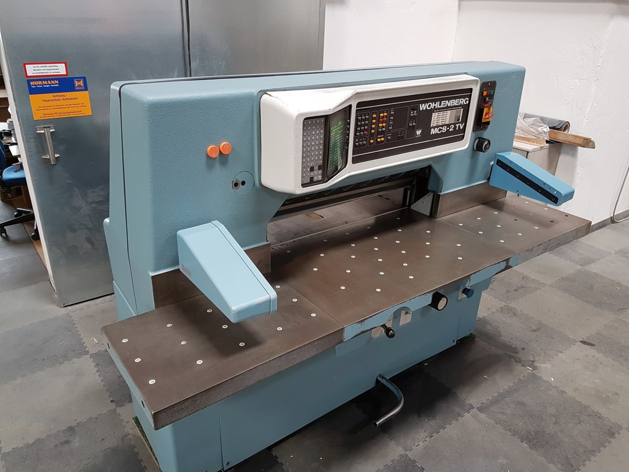 Wohlenberg 92 MCS2-TV - Máquina de corte de papel: foto 3 Wohlenberg 92 MCS2-TV - Máquina de corte de papel: foto 3