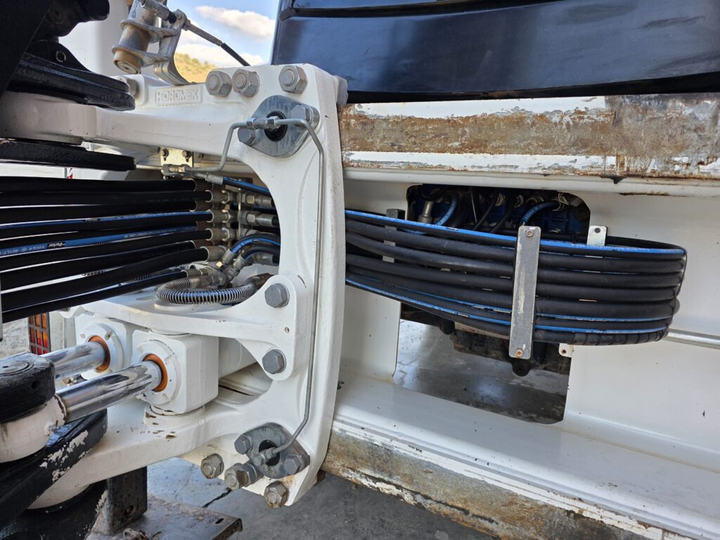 HIDROMEK HMK 102 B - Retroexcavadora: foto 4 HIDROMEK HMK 102 B - Retroexcavadora: foto 4