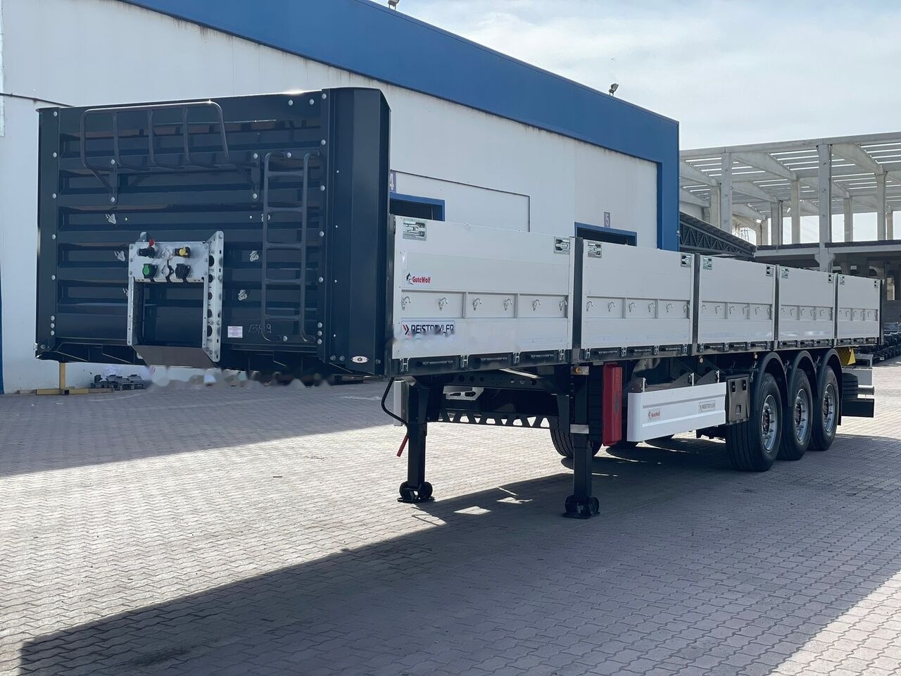 Reis Treyler Aluminium Cover General Cargo - Semirremolque plataforma/ Caja abierta: foto 2 Reis Treyler Aluminium Cover General Cargo - Semirremolque plataforma/ Caja abierta: foto 2