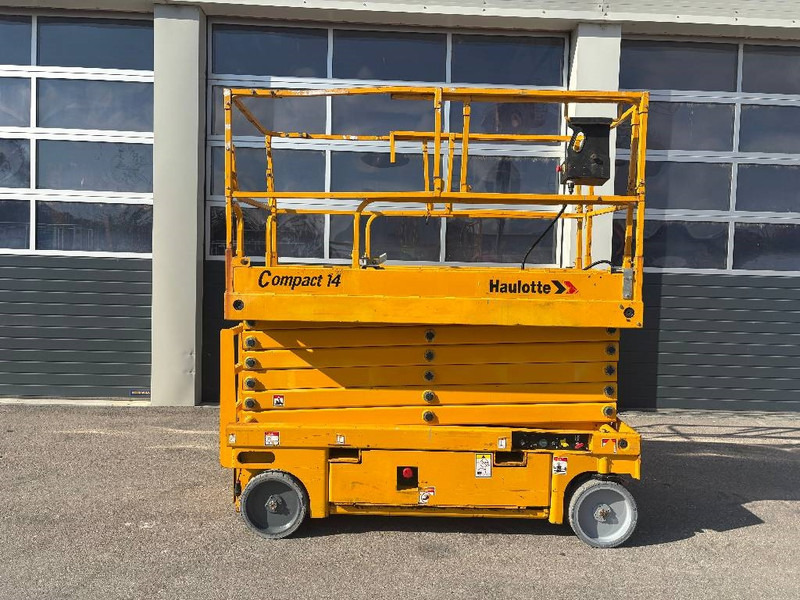 Haulotte Compact 14 - 13,80m Scherenarbeitsbühne *Akkus NEU - Plataforma de tijeras: foto 2 Haulotte Compact 14 - 13,80m Scherenarbeitsbühne *Akkus NEU - Plataforma de tijeras: foto 2