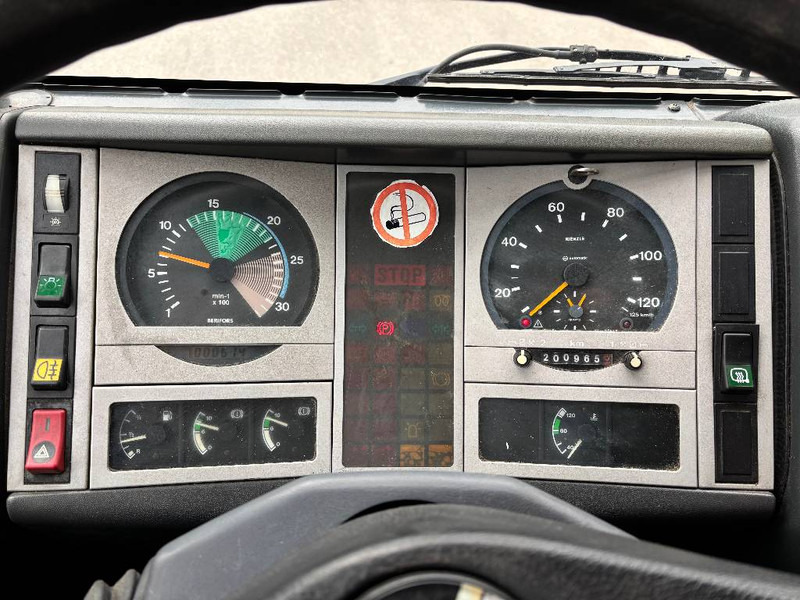 Ruthmann T265 LKW Arbeitsbühne 26,4m auf MAN Fahrgestell Ar - Camión con plataforma elevadora: foto 5 Ruthmann T265 LKW Arbeitsbühne 26,4m auf MAN Fahrgestell Ar - Camión con plataforma elevadora: foto 5