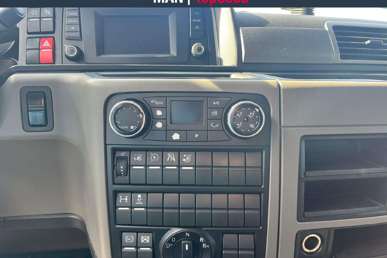 Cabeza tractora MAN TGX 18.500 XLX Cab Retarder(9138): foto 6 Cabeza tractora MAN TGX 18.500 XLX Cab Retarder(9138): foto 6