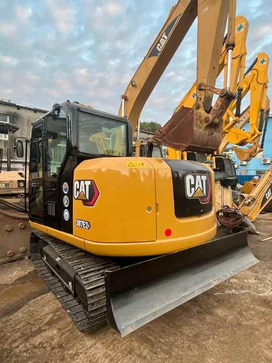 7 Ton Caterpillar Mini Excavator Cat 307c 307d With Rubber Tracks And Hydraulic Blade in Shanghai - Excavadora de cadenas: foto 4 7 Ton Caterpillar Mini Excavator Cat 307c 307d With Rubber Tracks And Hydraulic Blade in Shanghai - Excavadora de cadenas: foto 4
