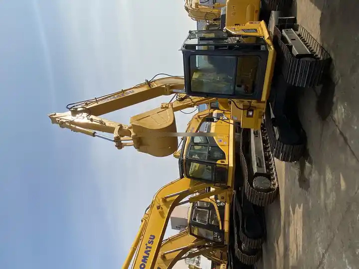 Good Condition Komatsu Used PC70-8 Hydraulic Crawler Excavator Suitable For Construction/ Agriculture Digging - Excavadora de cadenas: foto 4 Good Condition Komatsu Used PC70-8 Hydraulic Crawler Excavator Suitable For Construction/ Agriculture Digging - Excavadora de cadenas: foto 4