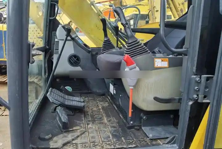 Good Condition Komatsu Used PC70-8 Hydraulic Crawler Excavator Suitable For Construction/ Agriculture Digging - Excavadora de cadenas: foto 3 Good Condition Komatsu Used PC70-8 Hydraulic Crawler Excavator Suitable For Construction/ Agriculture Digging - Excavadora de cadenas: foto 3