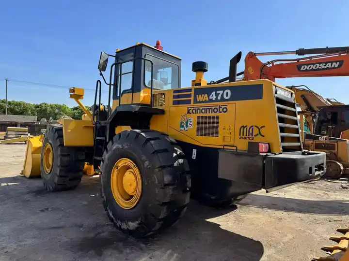 High Quality Used 7 Ton Heavy Front Loader Komatsu Wa470 Good Price Japan Made Tire Loader - Cargadora de ruedas: foto 3 High Quality Used 7 Ton Heavy Front Loader Komatsu Wa470 Good Price Japan Made Tire Loader - Cargadora de ruedas: foto 3