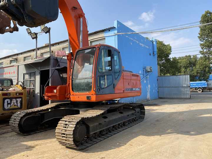 Hydraulic Excavator Doosan DX225LC and More Used Excavator from Korea - Excavadora de cadenas: foto 4 Hydraulic Excavator Doosan DX225LC and More Used Excavator from Korea - Excavadora de cadenas: foto 4