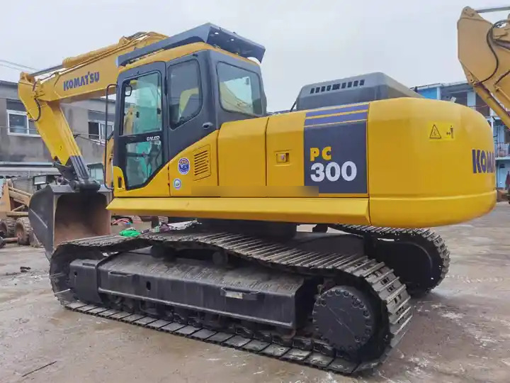 Lower working hours used komatsu pc300-7 excavator/good price japan used komatsu excavator pc300-7 30t - Excavadora de cadenas: foto 2 Lower working hours used komatsu pc300-7 excavator/good price japan used komatsu excavator pc300-7 30t - Excavadora de cadenas: foto 2