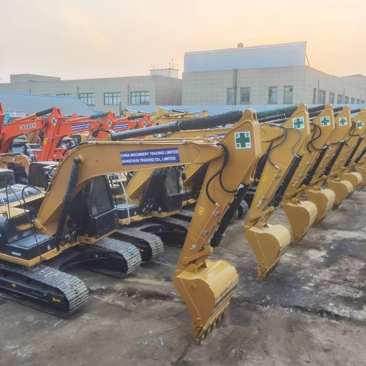 Second Hand Large Excavator CAT 320D 320d2 Caterpillar 20 Ton Used Crawler Excavator Caterpillar 320 Excavators - Excavadora: foto 1 Second Hand Large Excavator CAT 320D 320d2 Caterpillar 20 Ton Used Crawler Excavator Caterpillar 320 Excavators - Excavadora: foto 1
