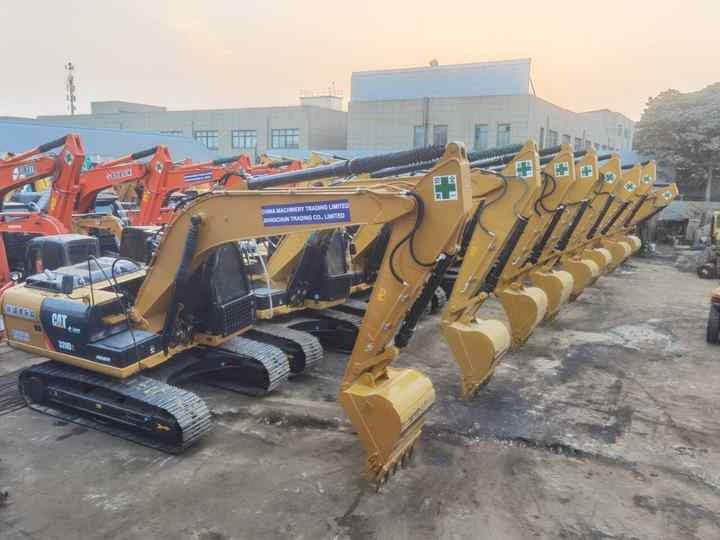 Second Hand Large Excavator CAT 320D 320d2 Caterpillar 20 Ton Used Crawler Excavator Caterpillar 320 Excavators - Excavadora: foto 5 Second Hand Large Excavator CAT 320D 320d2 Caterpillar 20 Ton Used Crawler Excavator Caterpillar 320 Excavators - Excavadora: foto 5