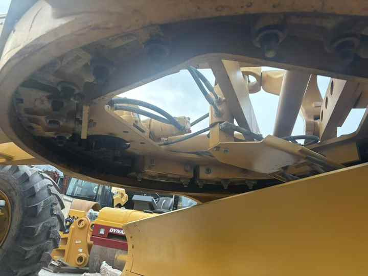 Second Hand SEM921 Motor Grader / Second Hand Motor Grader Sem 921 922 919 SEM Motor Grader for Sale - Grader: foto 3 Second Hand SEM921 Motor Grader / Second Hand Motor Grader Sem 921 922 919 SEM Motor Grader for Sale - Grader: foto 3