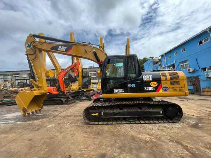 Used CAT second hand Caterpillar 320 320B 320C 320D Excavator Excavadoras de segunda mano - Excavadora: foto 2 Used CAT second hand Caterpillar 320 320B 320C 320D Excavator Excavadoras de segunda mano - Excavadora: foto 2