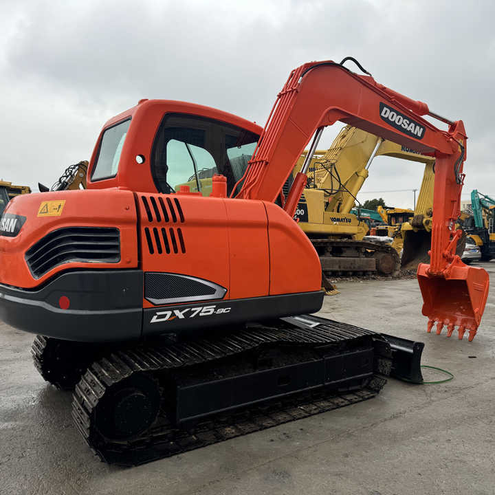 Used Excavator Doosan Dx75-9c Dx80 Dx60 Excavators Machinery Doosan Dx75-9c Dx80 Dx60 Dx225 Good Condition Low Price - Excavadora de cadenas: foto 1 Used Excavator Doosan Dx75-9c Dx80 Dx60 Excavators Machinery Doosan Dx75-9c Dx80 Dx60 Dx225 Good Condition Low Price - Excavadora de cadenas: foto 1