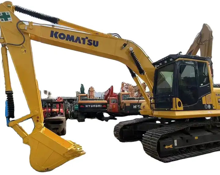 Used Komatsu Pc200-8 Excavator Used Japan Original Komatsu 220 200 Excavator Pc220-8 Excavator Available - Excavadora: foto 2 Used Komatsu Pc200-8 Excavator Used Japan Original Komatsu 220 200 Excavator Pc220-8 Excavator Available - Excavadora: foto 2