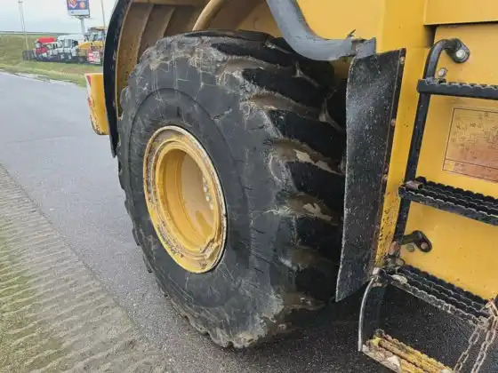 Used Wheel Loader Caterpillar 966h Cat 950 966 980 988 Good Quality at a Low Price - Cargadora de ruedas: foto 4 Used Wheel Loader Caterpillar 966h Cat 950 966 980 988 Good Quality at a Low Price - Cargadora de ruedas: foto 4