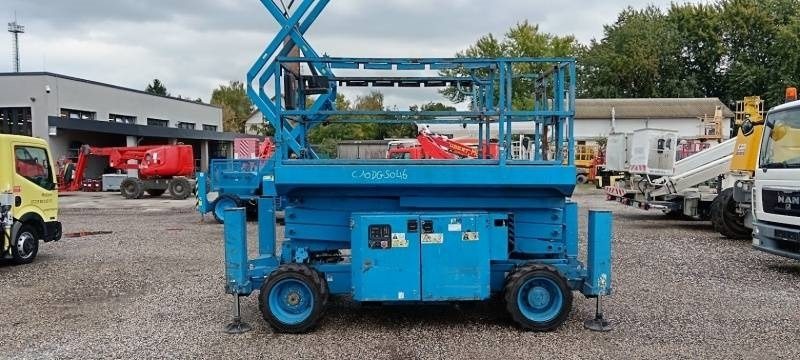Genie GS-2669 - 10 m, 4x4, diesel - Plataforma de tijeras: foto 4 Genie GS-2669 - 10 m, 4x4, diesel - Plataforma de tijeras: foto 4
