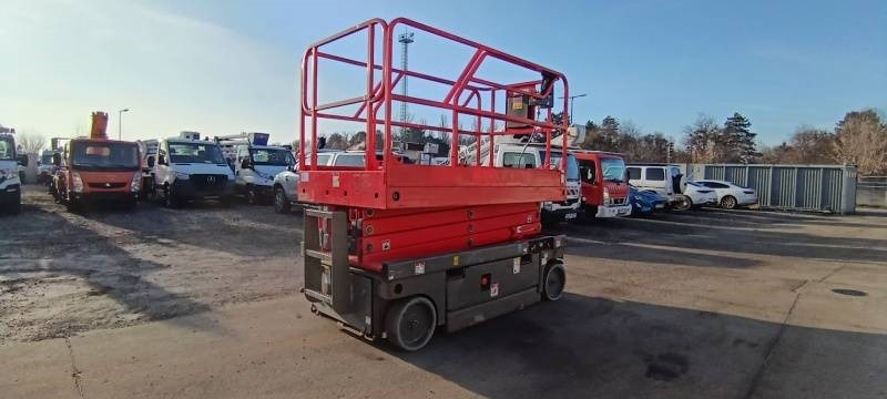 Haulotte Compact 10 - 10m, electric - Plataforma de tijeras: foto 2 Haulotte Compact 10 - 10m, electric - Plataforma de tijeras: foto 2