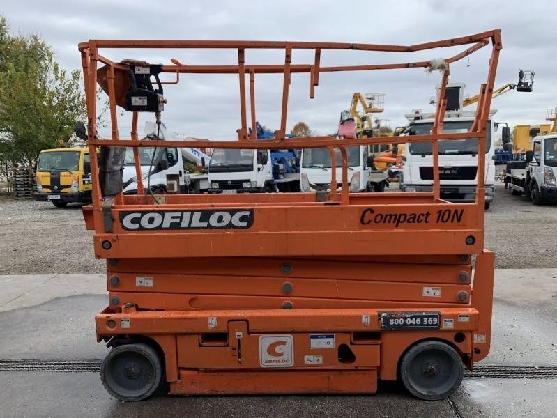 Haulotte Compact 10N - 10m, electric - Plataforma de tijeras: foto 5 Haulotte Compact 10N - 10m, electric - Plataforma de tijeras: foto 5