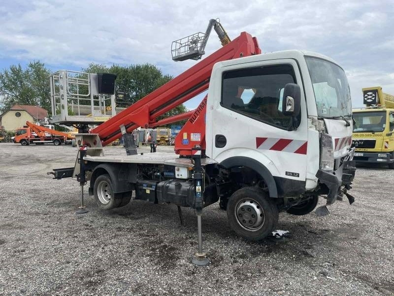 Nissan Cabstar RUTHMANN-ECOLINE 160 - 16m - 250 kg - Camión con plataforma elevadora: foto 1 Nissan Cabstar RUTHMANN-ECOLINE 160 - 16m - 250 kg - Camión con plataforma elevadora: foto 1