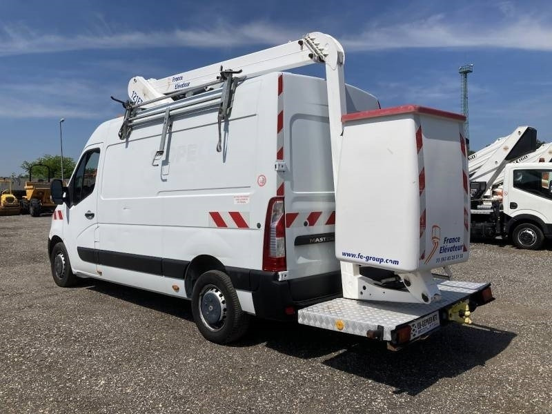 Renault Master France Elevateur 121FT - 12,5 m - 120kg - Camión con plataforma elevadora: foto 5 Renault Master France Elevateur 121FT - 12,5 m - 120kg - Camión con plataforma elevadora: foto 5