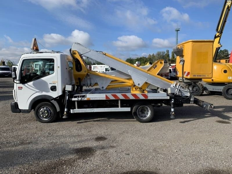 Renault Maxity Multitel MX200 - 20 m - Camión con plataforma elevadora: foto 5 Renault Maxity Multitel MX200 - 20 m - Camión con plataforma elevadora: foto 5