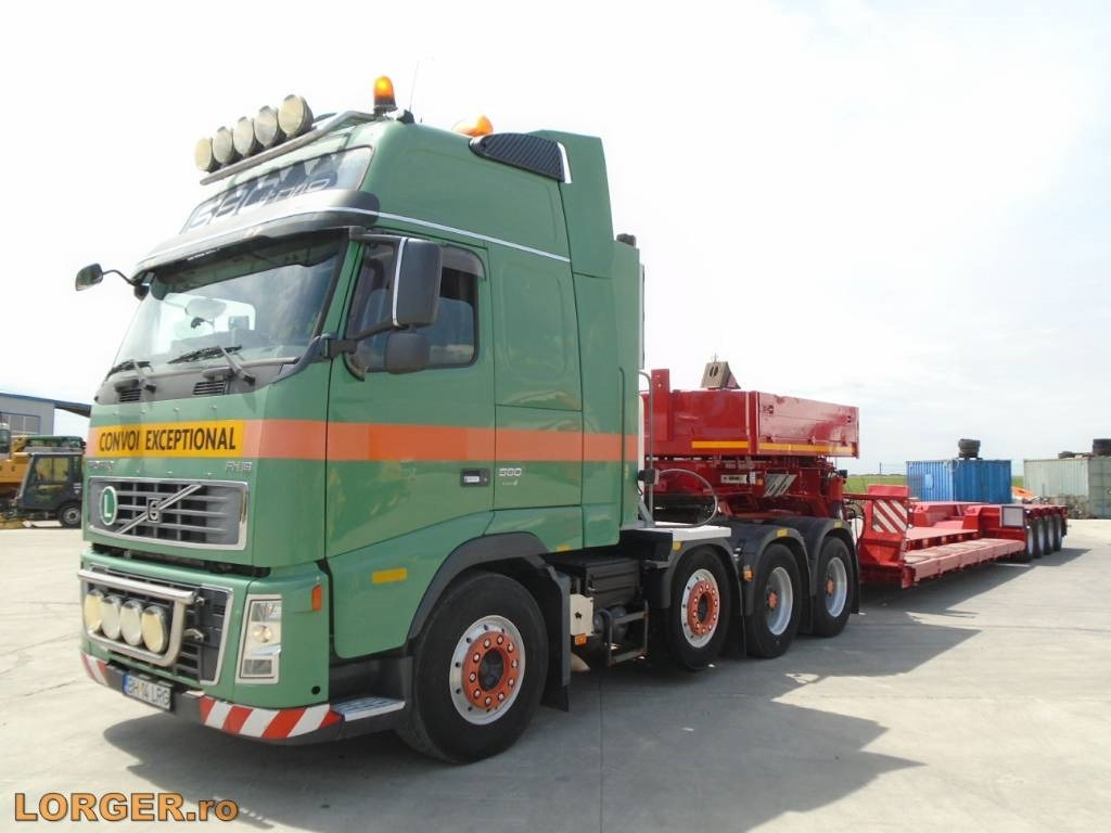 Volvo FH16 580+LOW LOADER 4 AXE - Cabeza tractora: foto 1 Volvo FH16 580+LOW LOADER 4 AXE - Cabeza tractora: foto 1