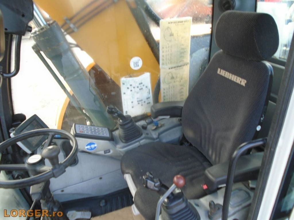 Excavadora de ruedas Liebherr A 914 Compact: foto 8