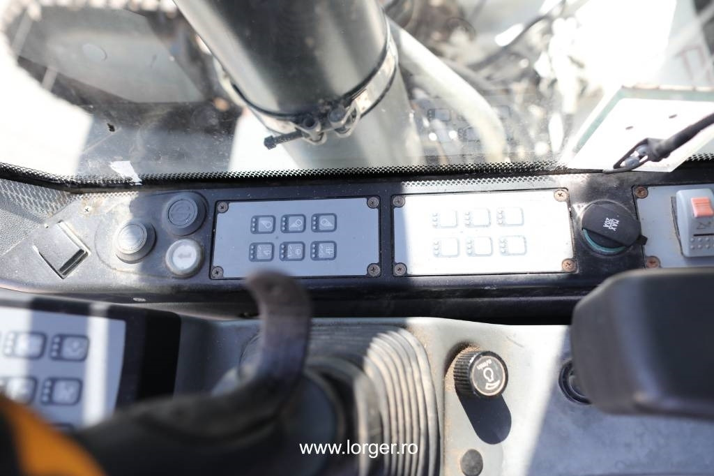 Excavadora de cadenas Liebherr R 924 WLC + Engcon Tiltrotator: foto 21 Excavadora de cadenas Liebherr R 924 WLC + Engcon Tiltrotator: foto 21