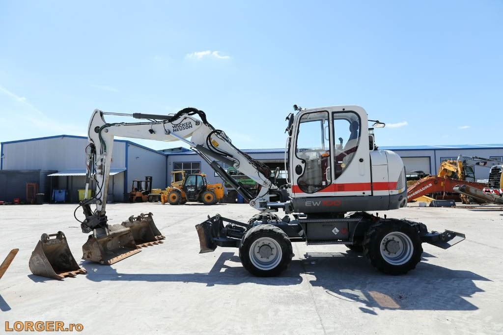Wacker Neuson EW 100 - Excavadora de ruedas: foto 1 Wacker Neuson EW 100 - Excavadora de ruedas: foto 1